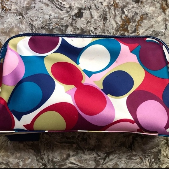COACH cosmetic bag - Picture 2 of 10